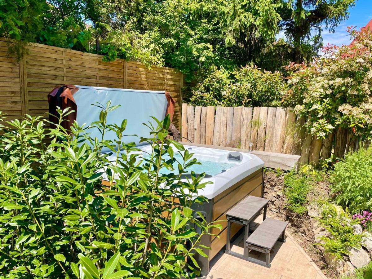 Wooden Apartman Premium Jacuzzival Alsoors Exterior photo